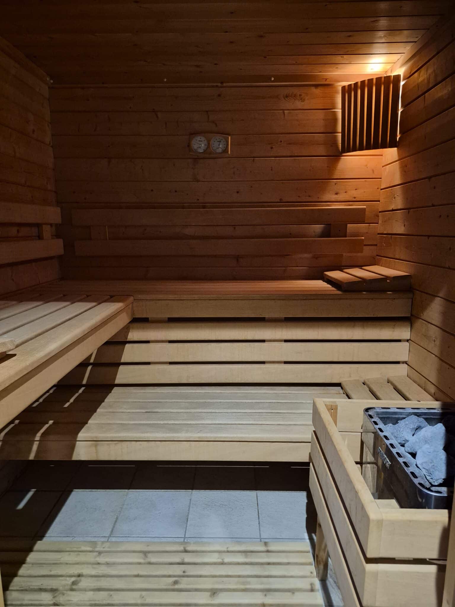 Sauna_miroir_étoiles