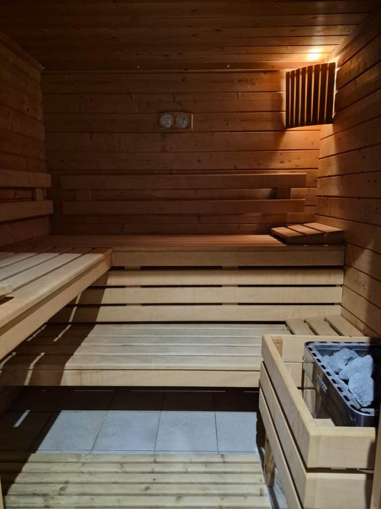 Sauna_miroir_étoiles