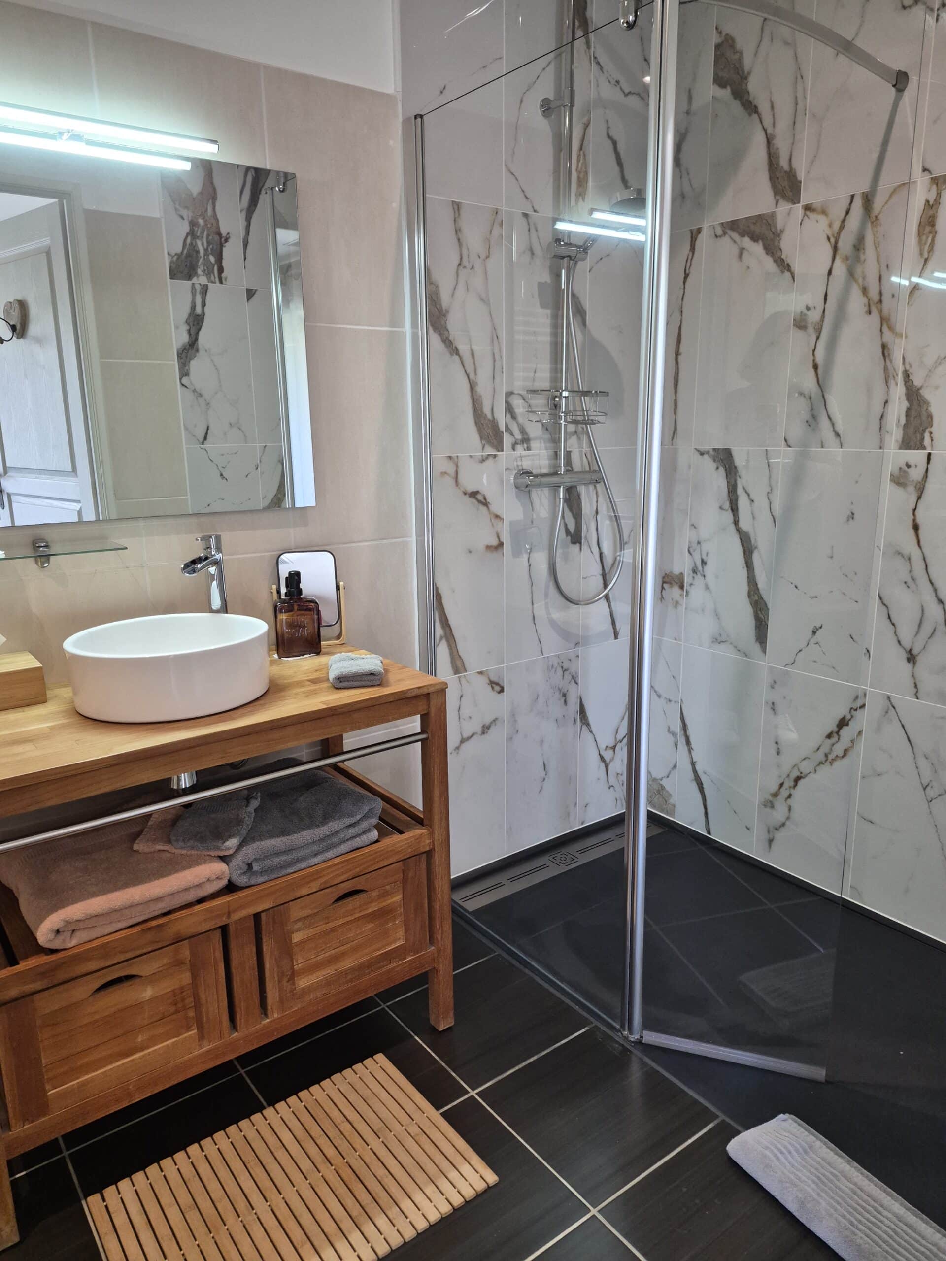 salle-de-bain-chambre-Muscadelle